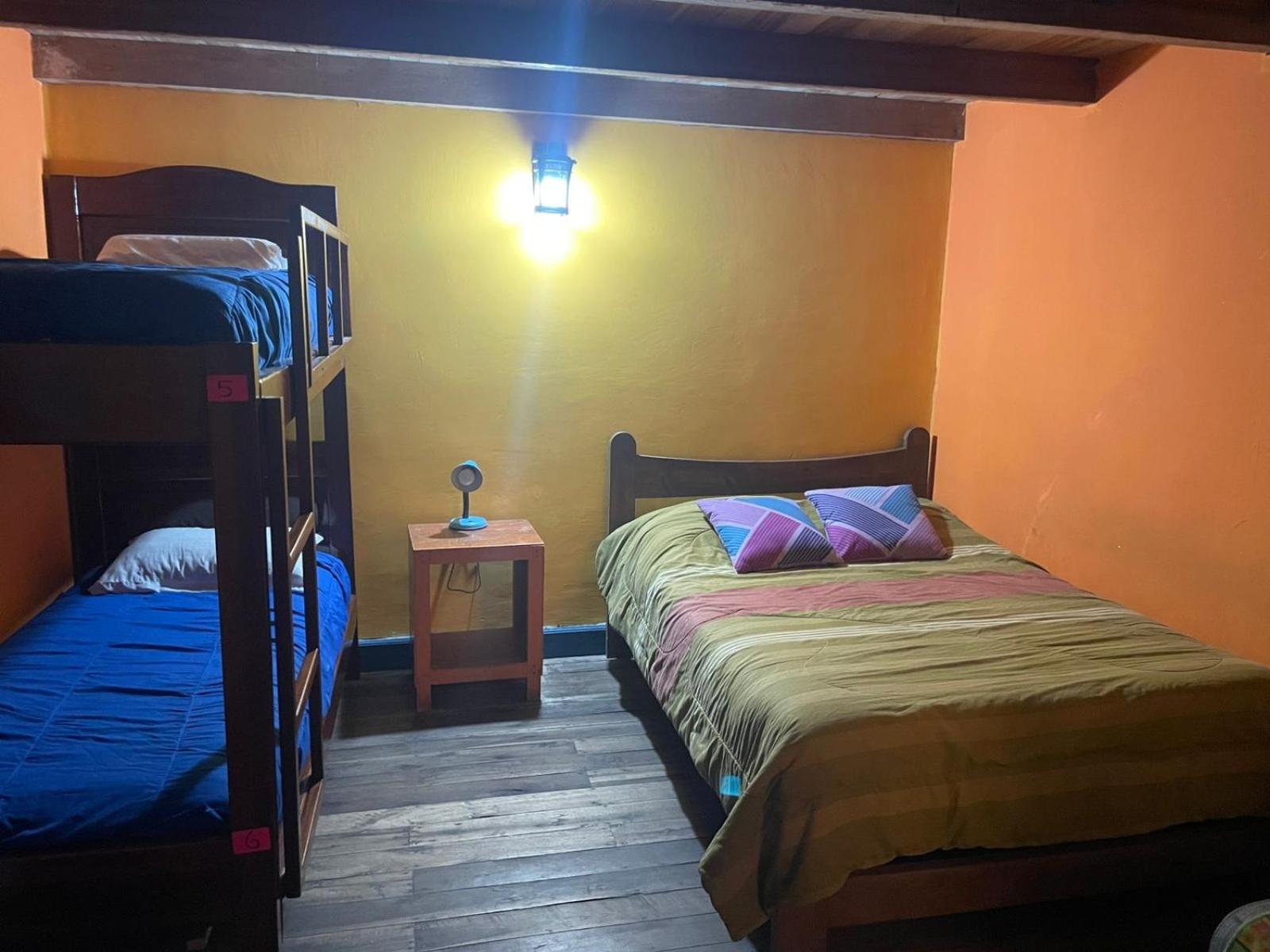 Hostal Cafe Tiana Latacunga Ngoại thất bức ảnh