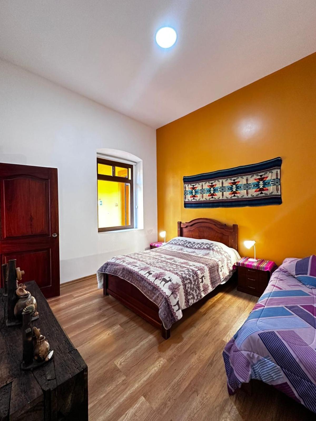Hostal Cafe Tiana Latacunga Ngoại thất bức ảnh