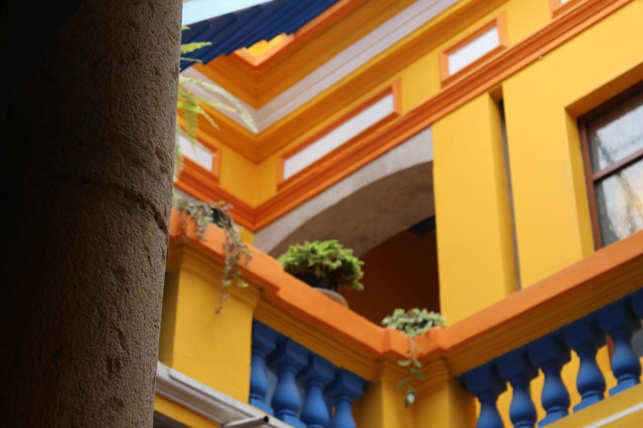 Hostal Cafe Tiana Latacunga Ngoại thất bức ảnh