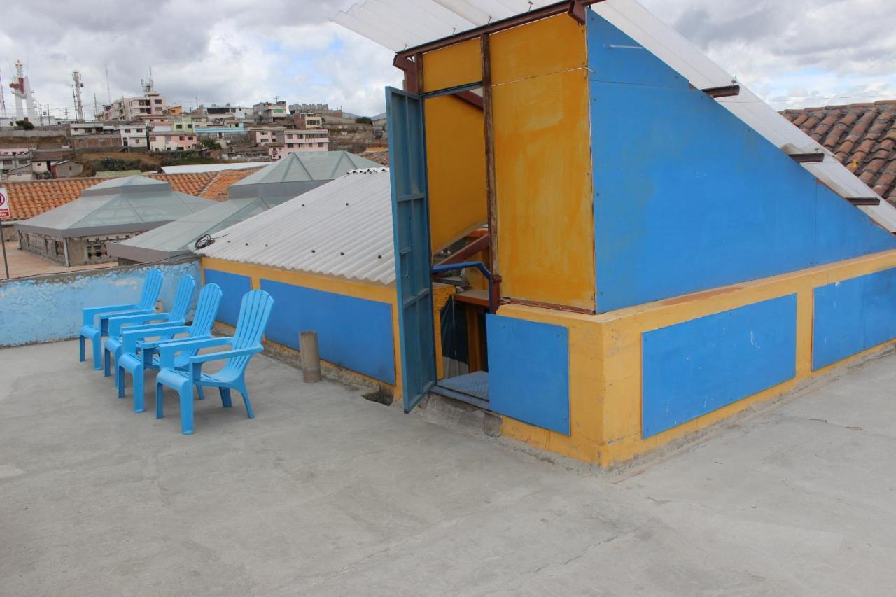 Hostal Cafe Tiana Latacunga Ngoại thất bức ảnh