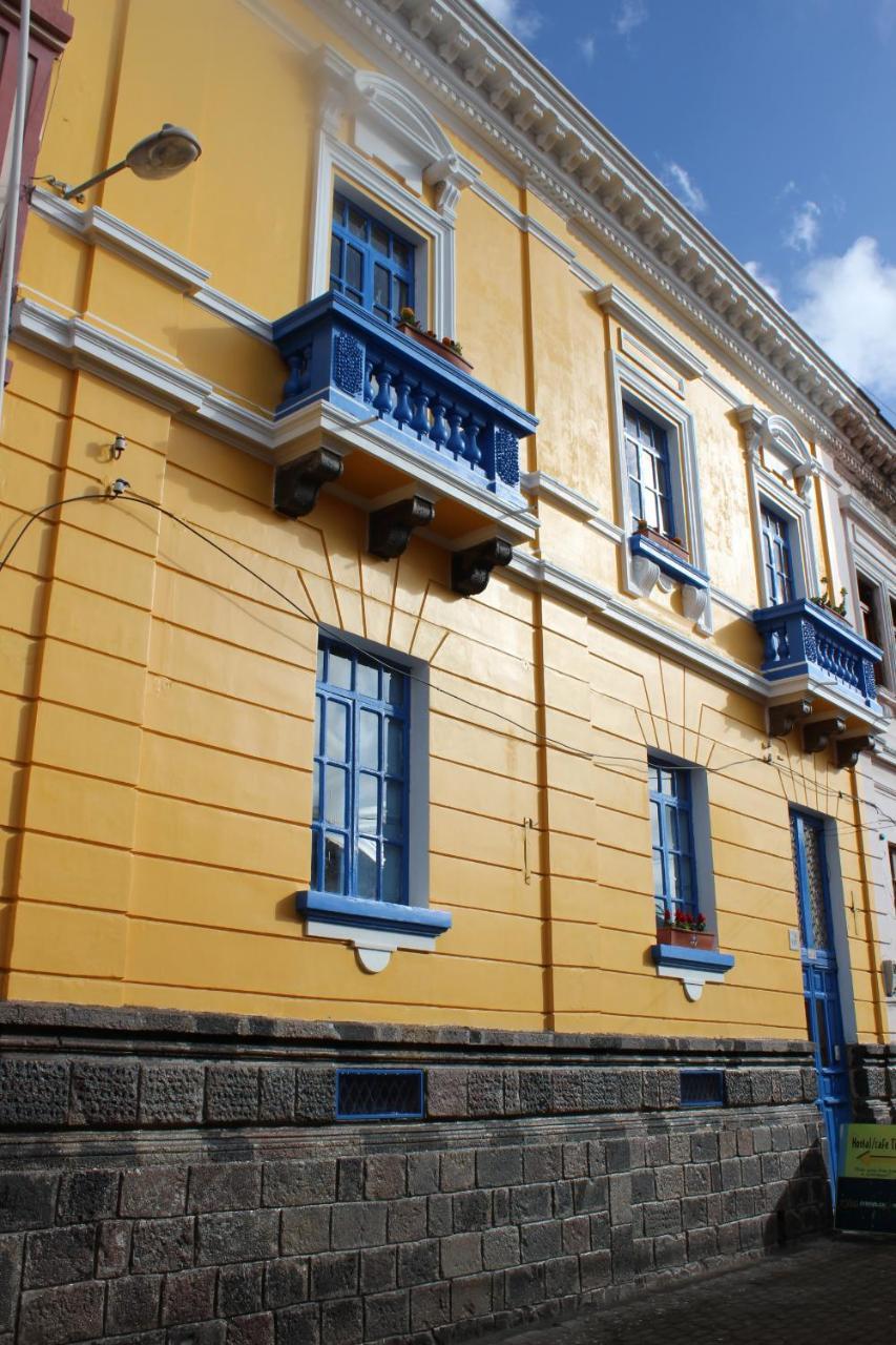 Hostal Cafe Tiana Latacunga Ngoại thất bức ảnh
